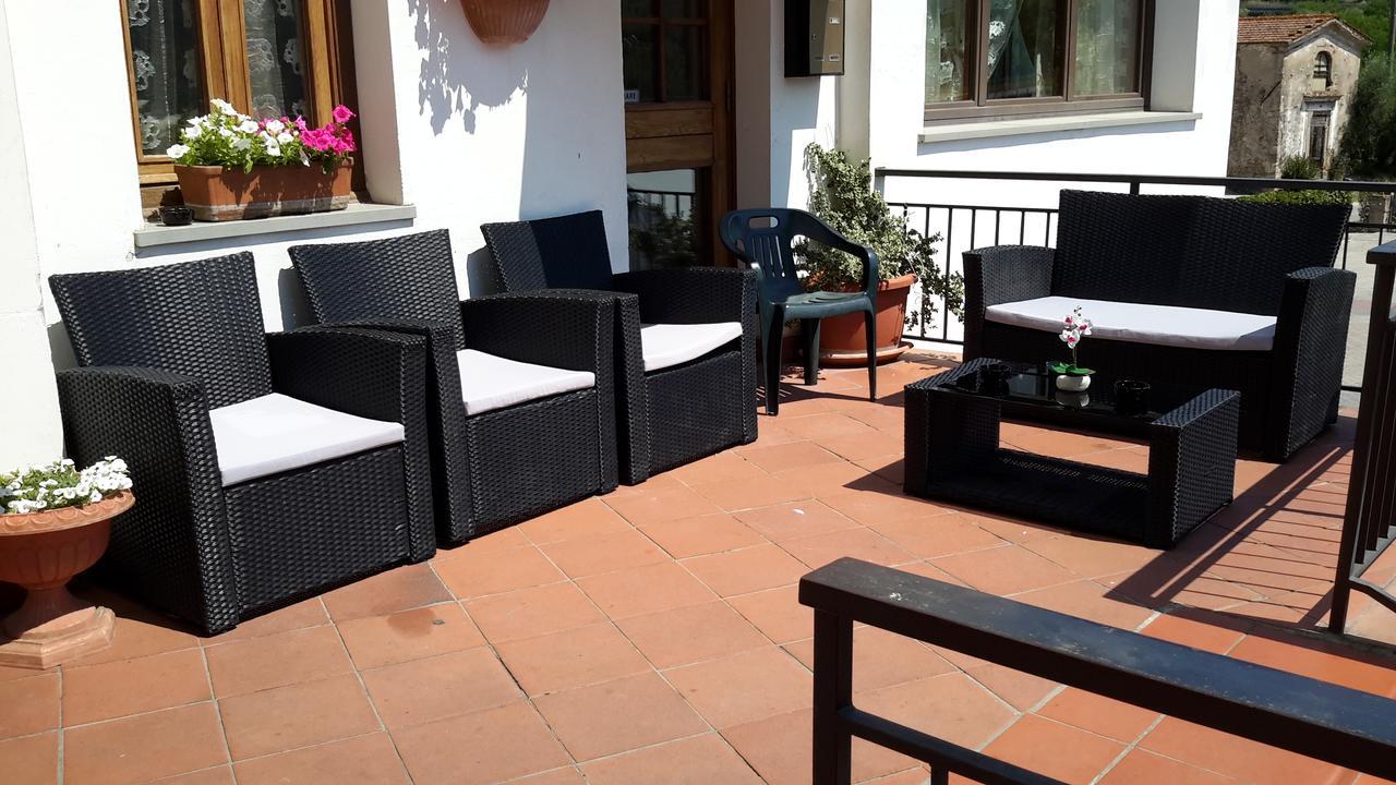 Serravalle Pistoiese La Magione酒店 外观 照片